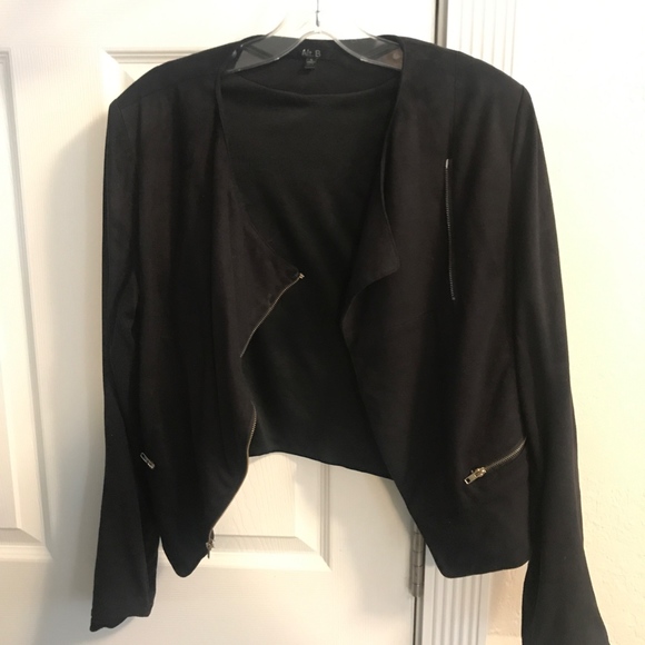 Alt B Faux Suede Fasionable Lightweight Black Jack - Picture 2 of 5